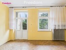 3 pokojowe mieszkanie z ogrodem do remontu - 2