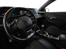 Peugeot 2008 full LED virtual cocopit półskóra navi panorama kamera i czujniki park - 14