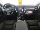 Volvo V60 T6 AWD Plus Dark MY 2025 - 6
