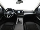 BMW 330 PHEV full LED virtual cocpit navi sportowe fotele kamery - 15