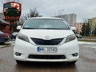 Toyota Sienna 3.5 LE V6 FWD
