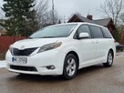 Toyota Sienna 3.5 LE V6 FWD - 3
