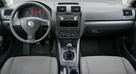 Volkswagen Jetta 1.6 benzyna FSI 2005 Rok golf passat - 3