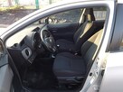 Toyota Yaris - 4